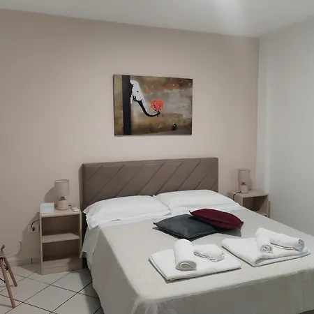 Banksy's 3* Bari